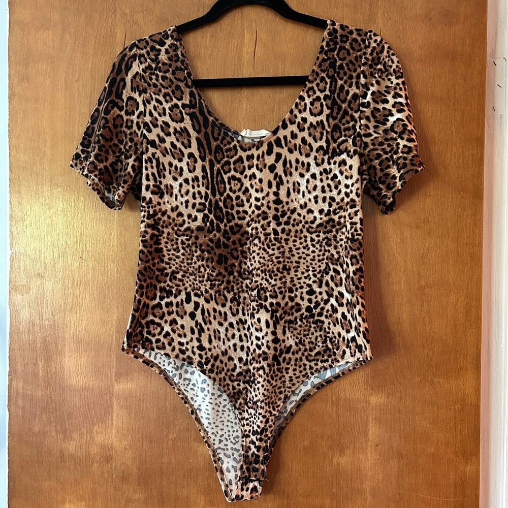 ee:some Leopard Short Sleeve Bodysuit M Clubwear Maximalist Mob Wife Edgy Layer‎